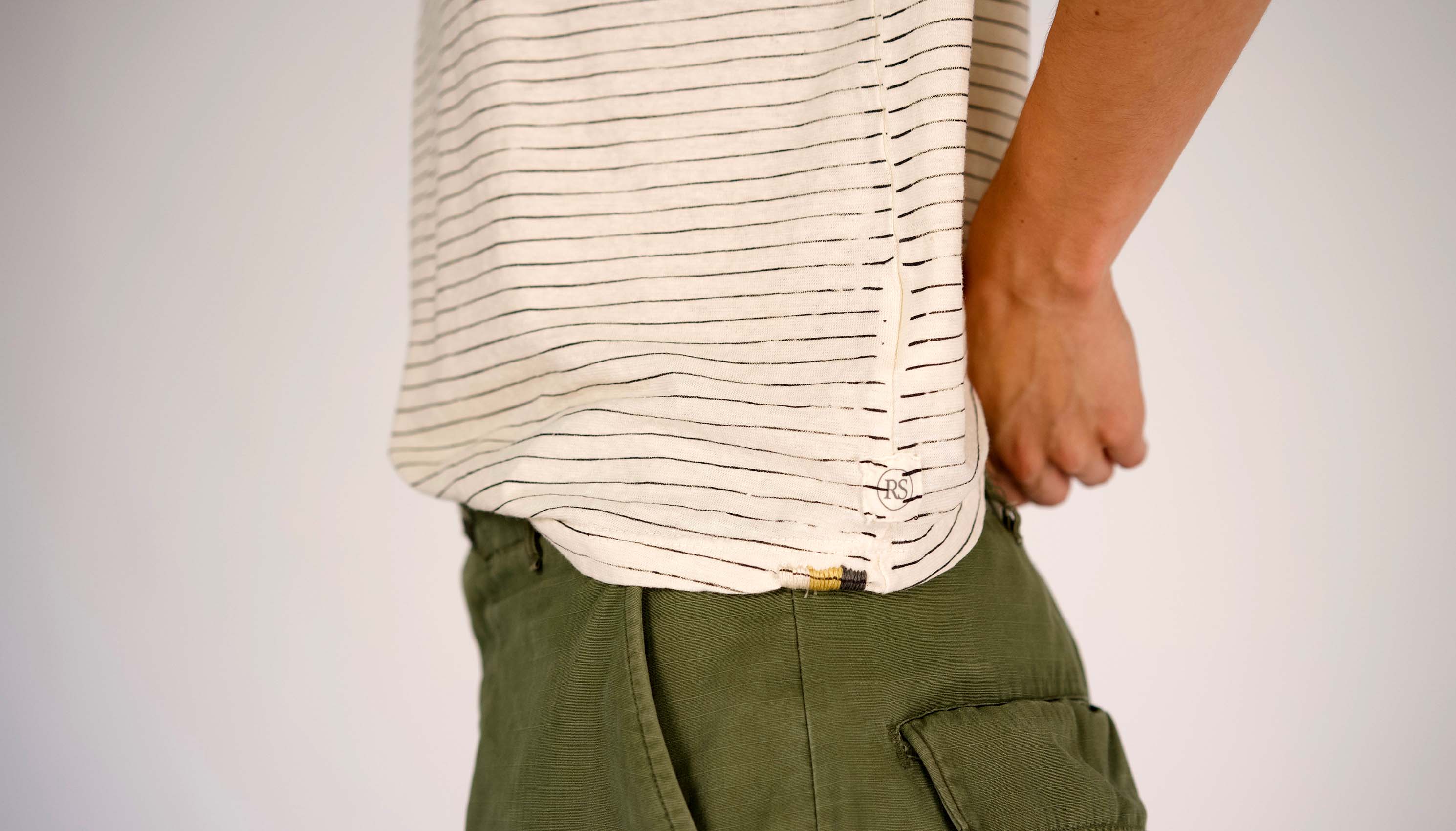 Hemp Stripe V Neck Stripe