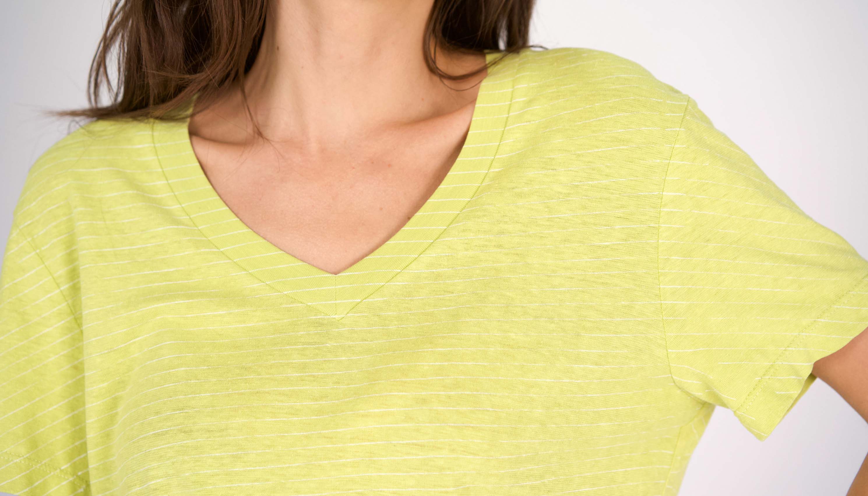 Hemp Stripe V Neck Stripe