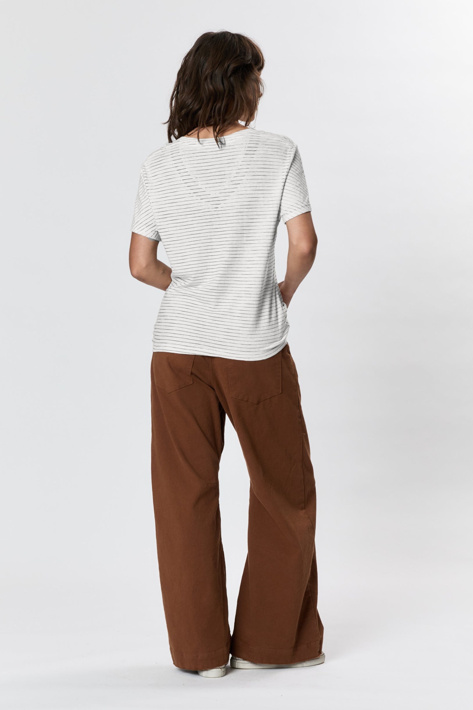 Hemp Stripe V Neck Stripe