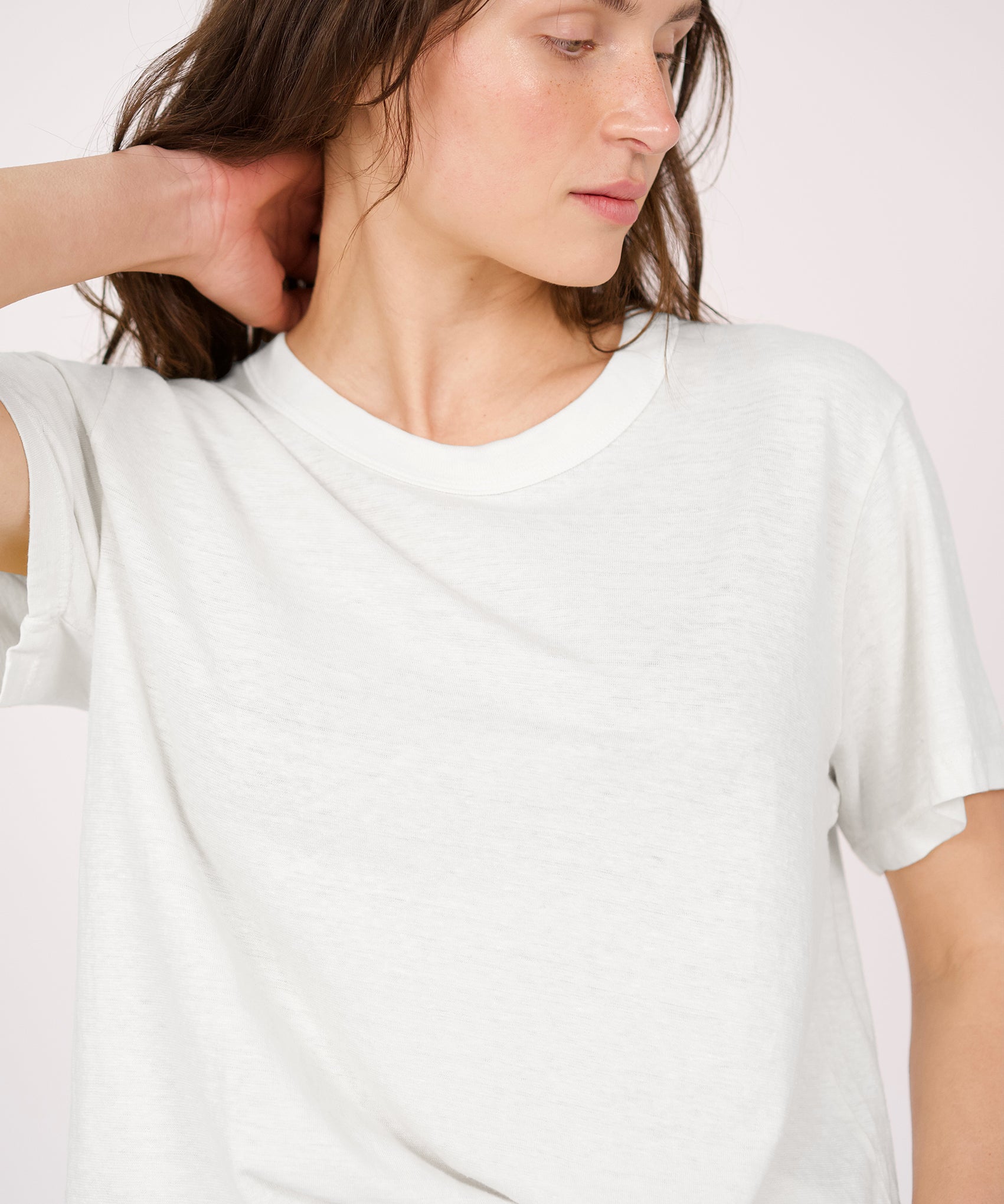 WEB-Portrait-Hemp-Mod-Tee-White-RAG2510_2.jpg