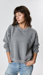 Studio L/S Shorty Sweatshirt