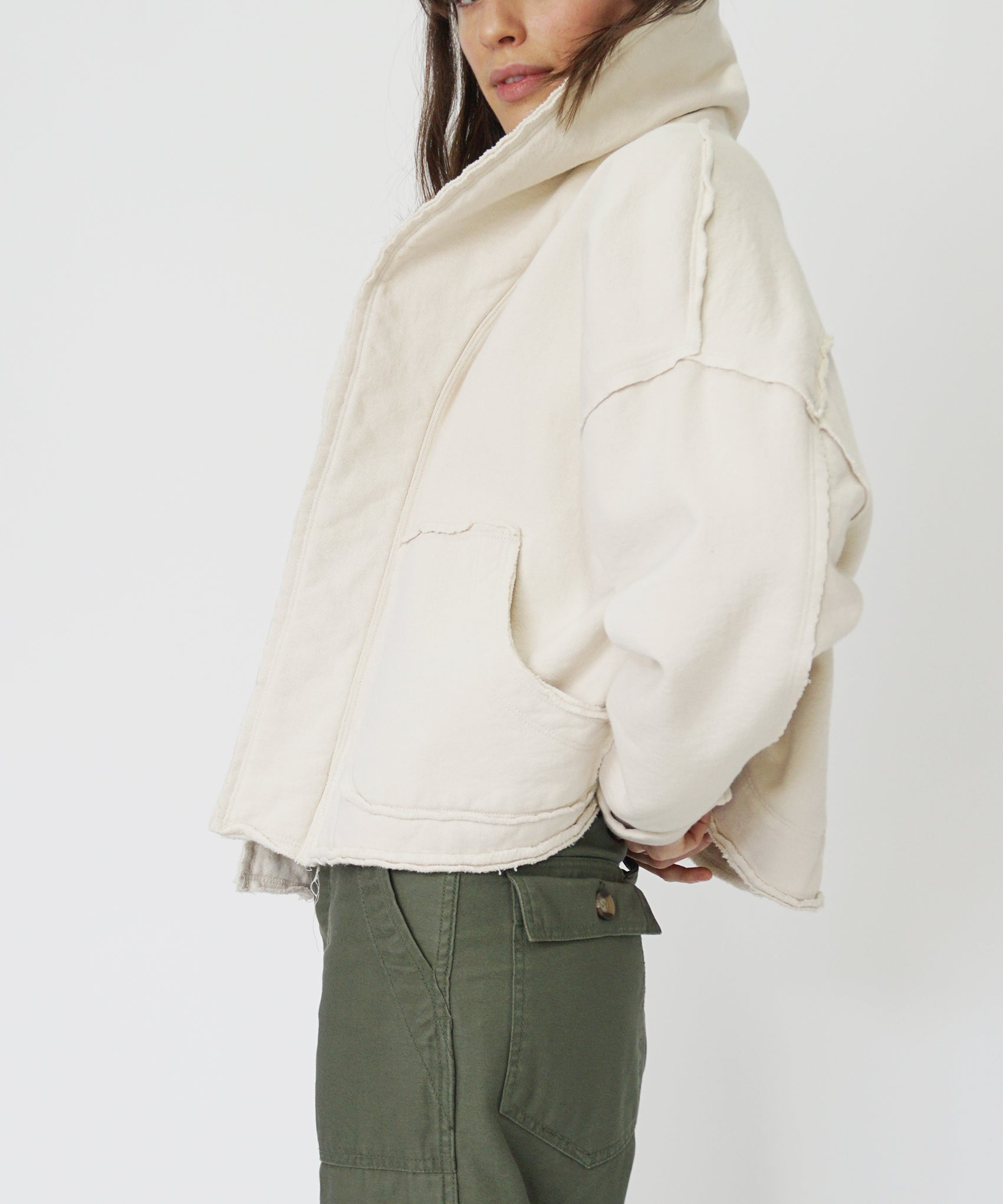WEB-Portrait-Wyatt-Cardigan-Cream-RAG2899_2.jpg