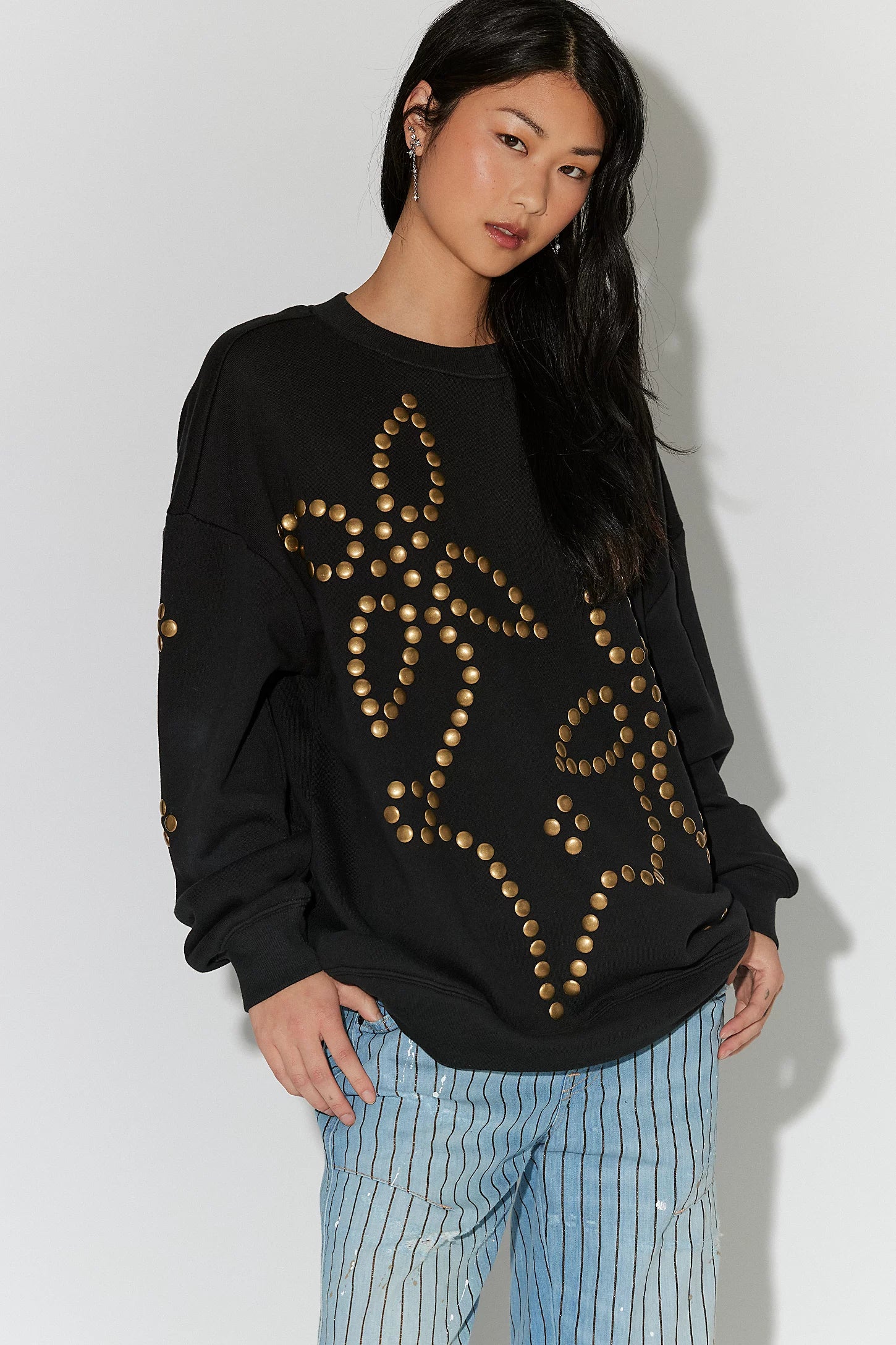 Ragabond Stud Flower Pullover