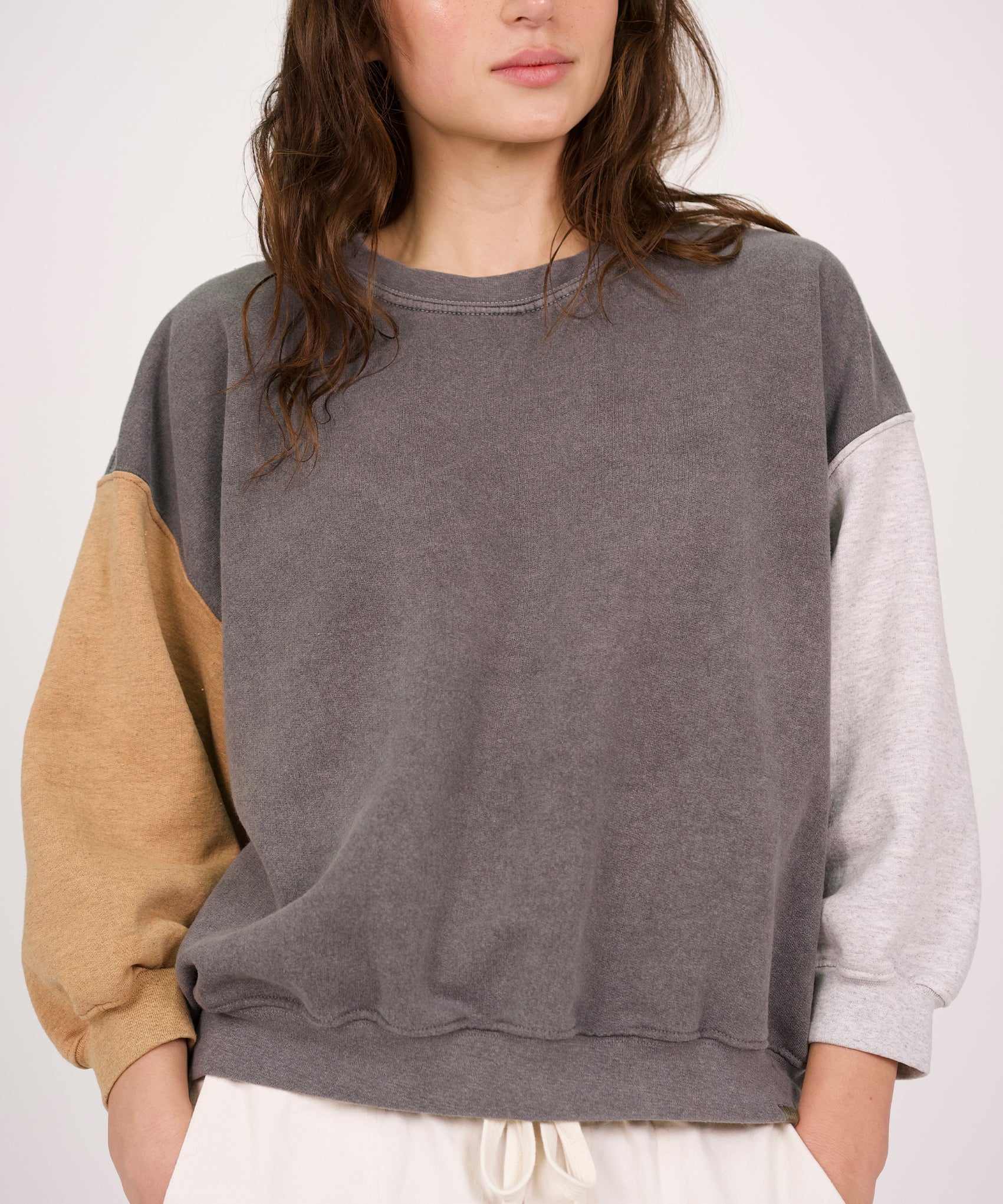 Melange Studio Puff Shorty Sweatshirt
