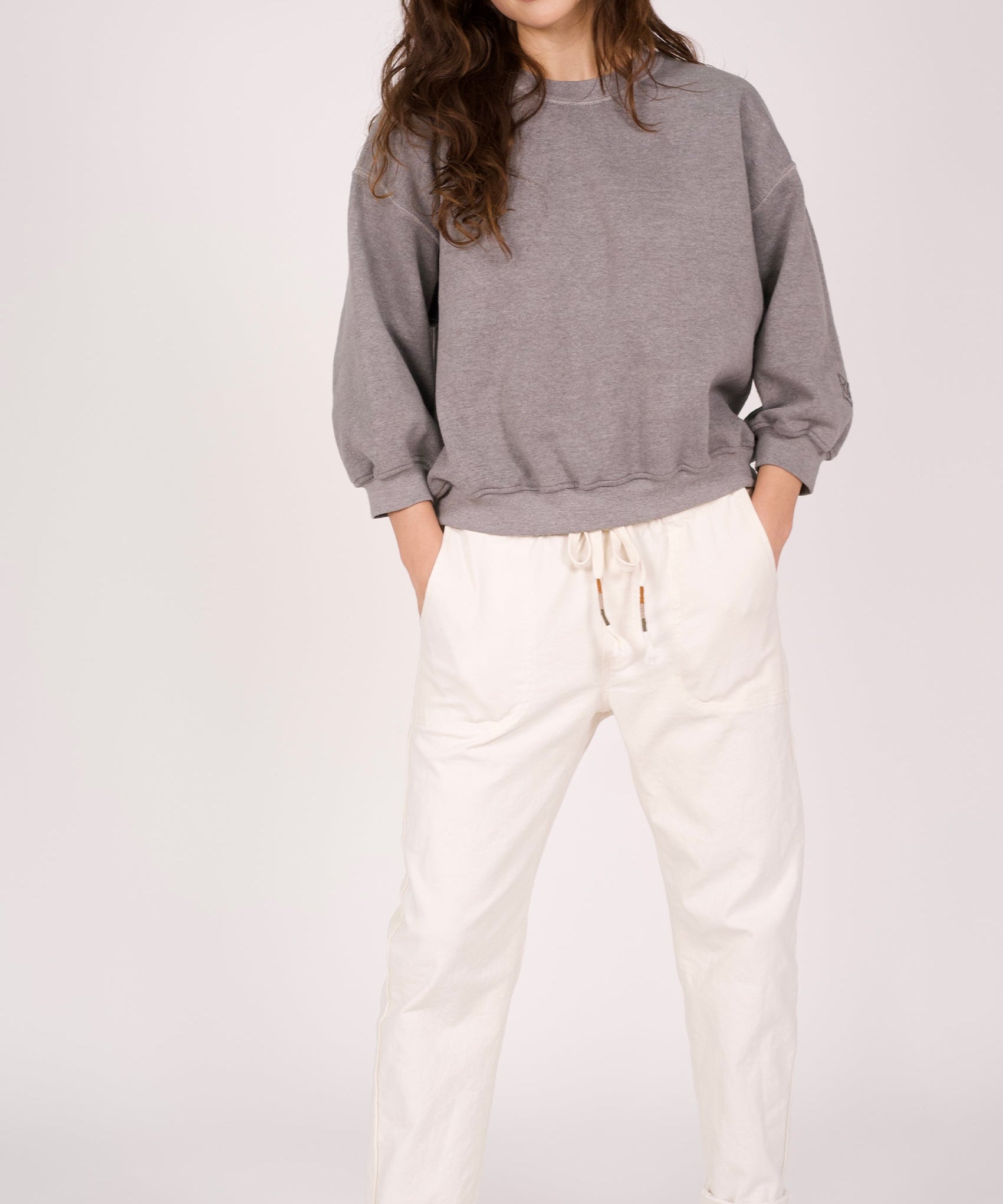 studio-puff-shorty-smokey-front-full-body-1_eebf0684-c6ac-4df4-8cd2-6b4baa5abffa.jpg